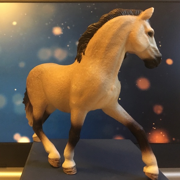 Animal figure - Picture 4 of 4